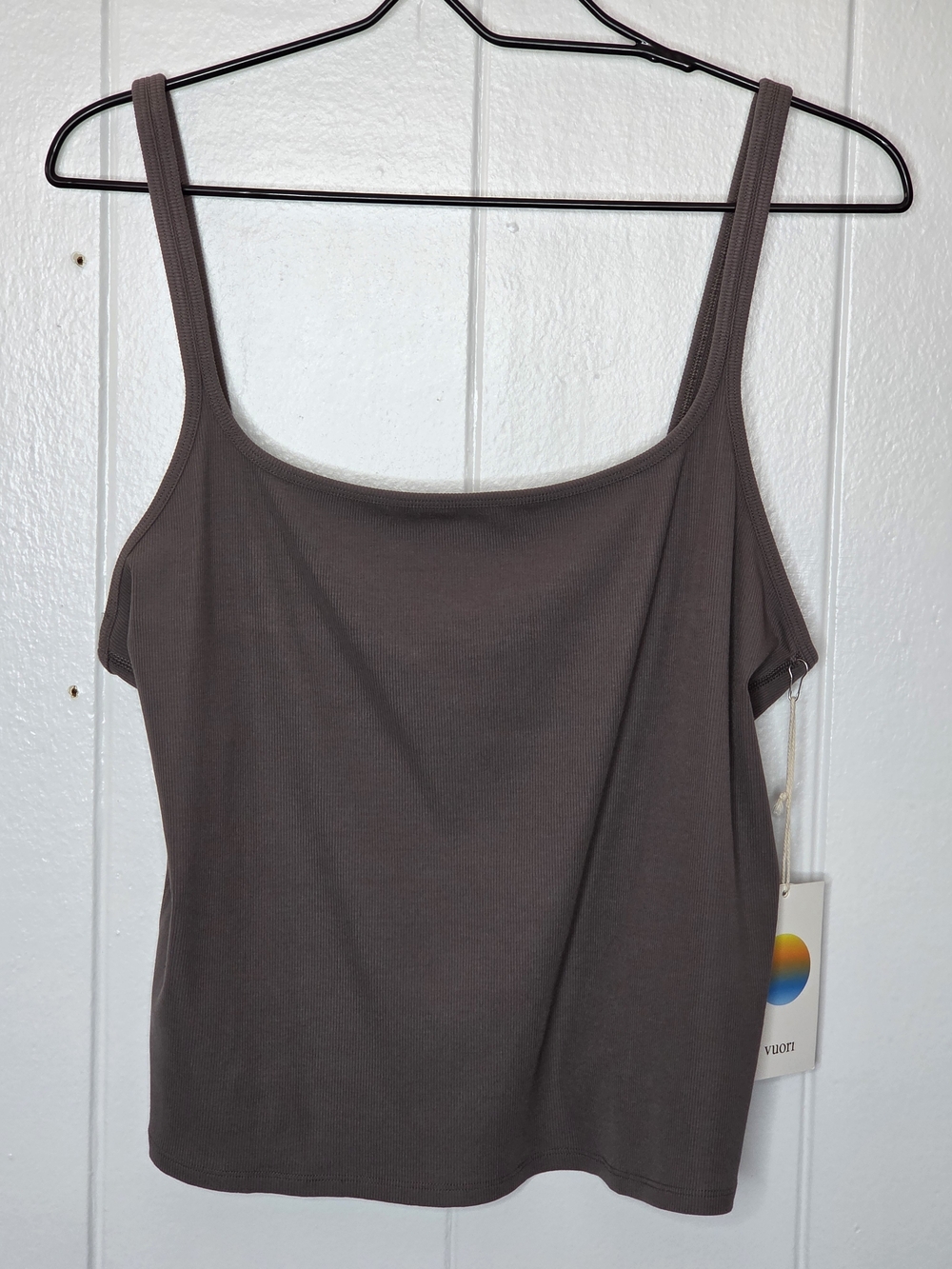 Vuori Pose Cami Size XL NWT